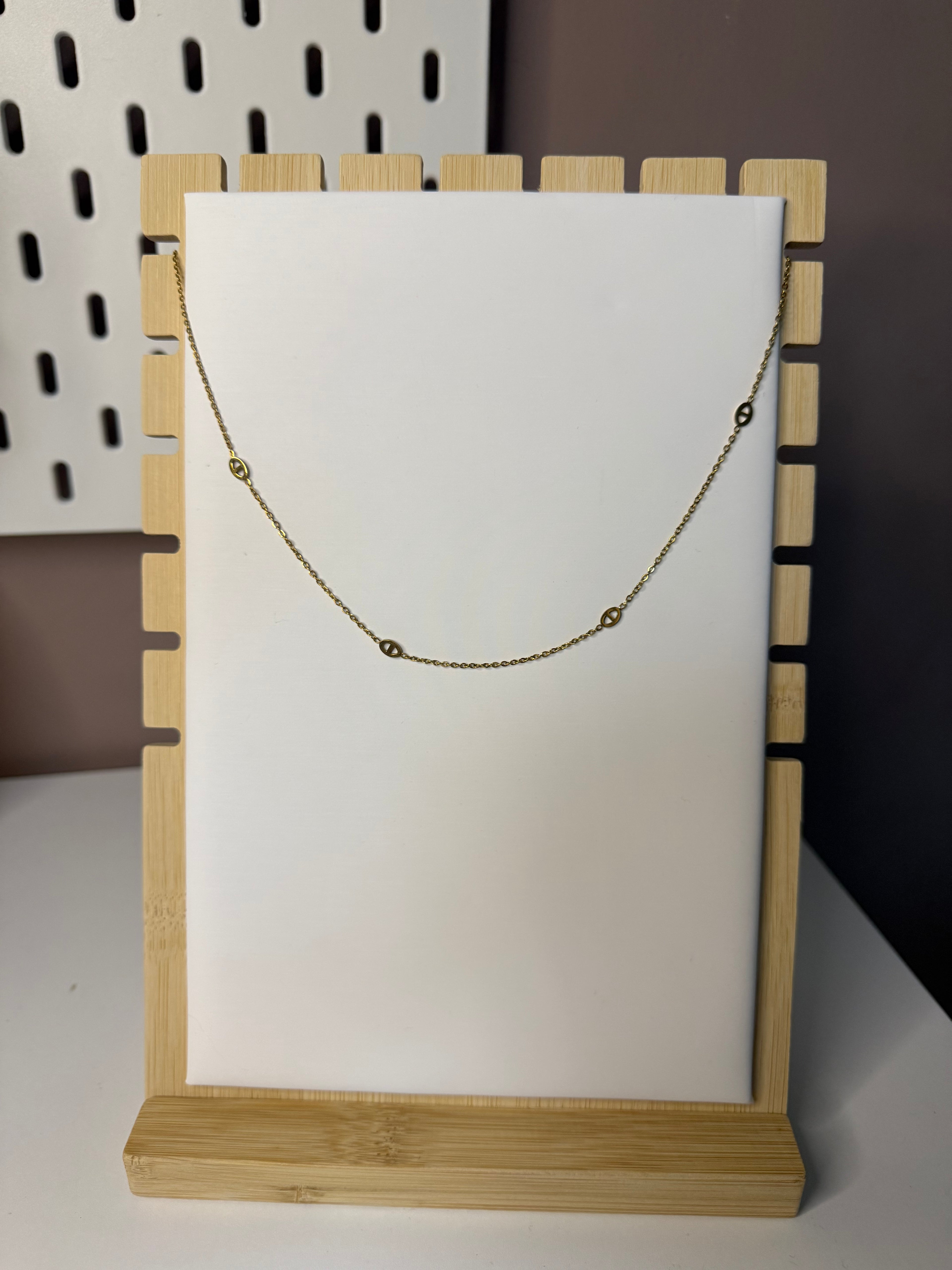 Collier Lily